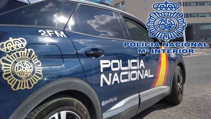 Imagen de un coche patrulla de la Policía Nacional