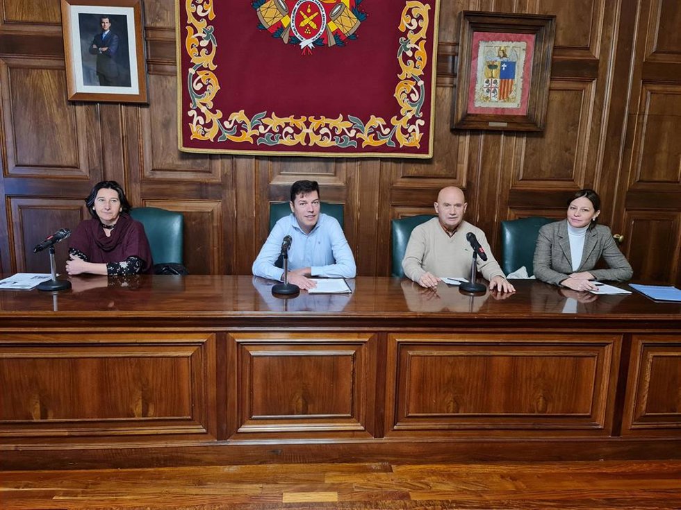 Presentación del mercadito de libros solidario.