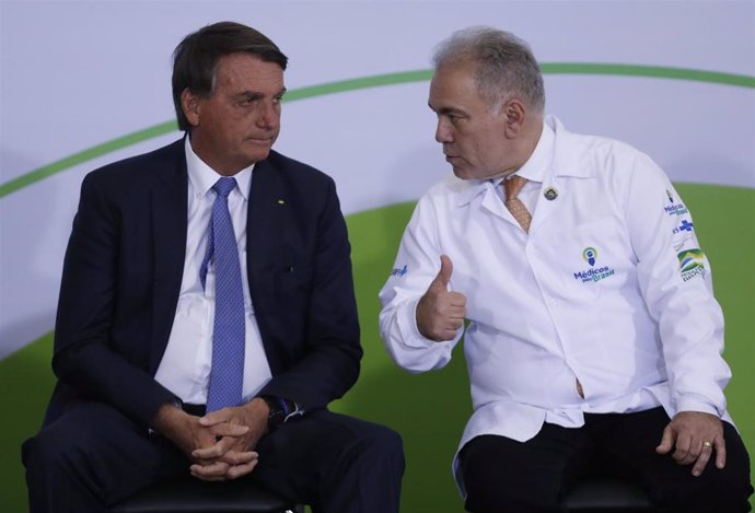 Jair Bolsonaro y Marcelo Queiroga.