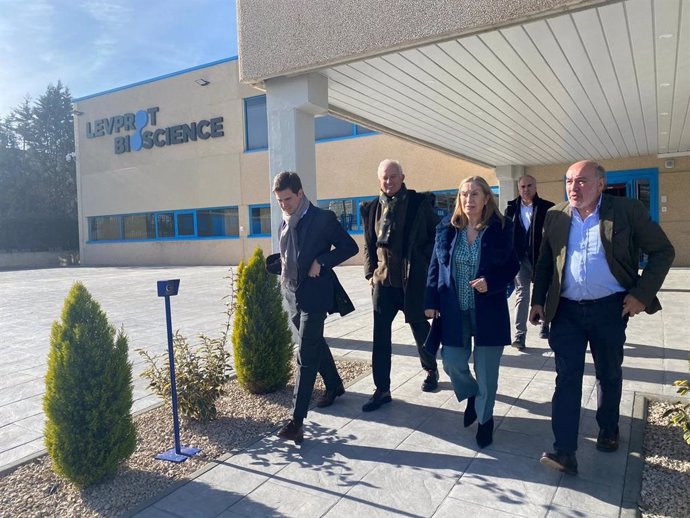 La vicepresidenta segunda del Congreso de los Diputados, Ana Pastor (PP), ha visitado Calatayud.