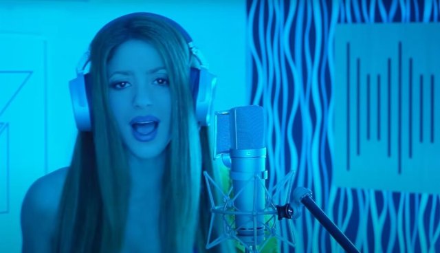 Shakira , en la seva col·laboració amb Bizarrap