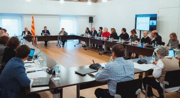 El presidente de la Generalitat, Pere Aragonés, y el conseller de Derechos Sociales, Carles Campuzano, han presidido la reunión del Consejo de la Discapacidad de Catalunya