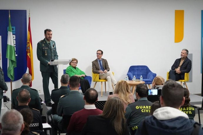 Primera jornada de coordinación para la asistencia y protección a víctimas vulnerables organizada por la Guardia Civil en colaboración con el Ayuntamiento de Pozoblanco.