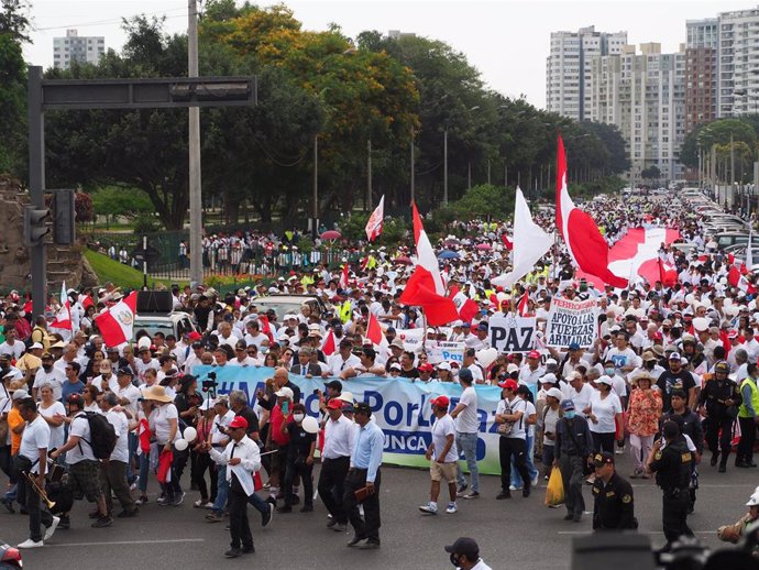 Manifestación en Perú