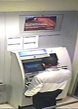 El detenido en un cajero