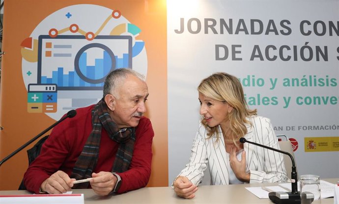 El secretario general de UGT, Pepe Álvarez y la vicepresidenta segunda y ministra de Trabajo y Economía, Yolanda Díaz, 