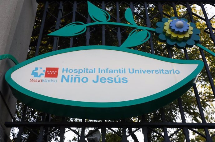 Archivo - Entrada del Hospital Universitario Infantil Niño Jesús, frente al parque de El Retiro 
