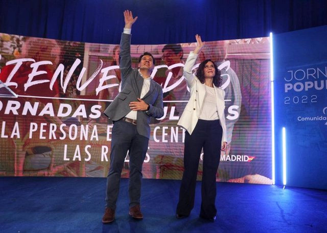 La presidenta de la Comunidad de Madrid y presidenta del Partido Popular (PP) de Madrid, Isabel Díaz Ayuso, inaugura la tercera jornada 'Popular', 'La persona en el centro'