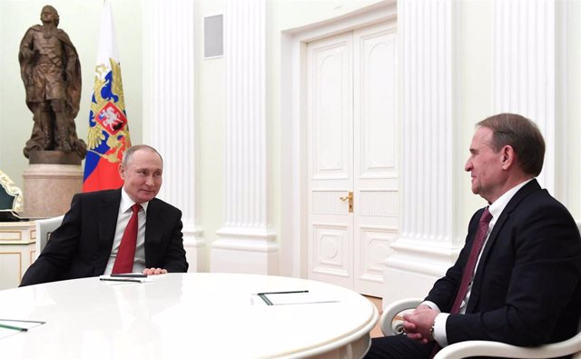 Archivo - El presidente de Rusia, Volodimir Volodin, reunido con el jefe de la Duma, Viacheslav Volodin