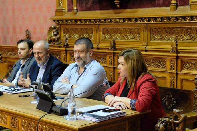 Archivo - El pleno del Consell en el que se aprobó el PECMA en 2019.