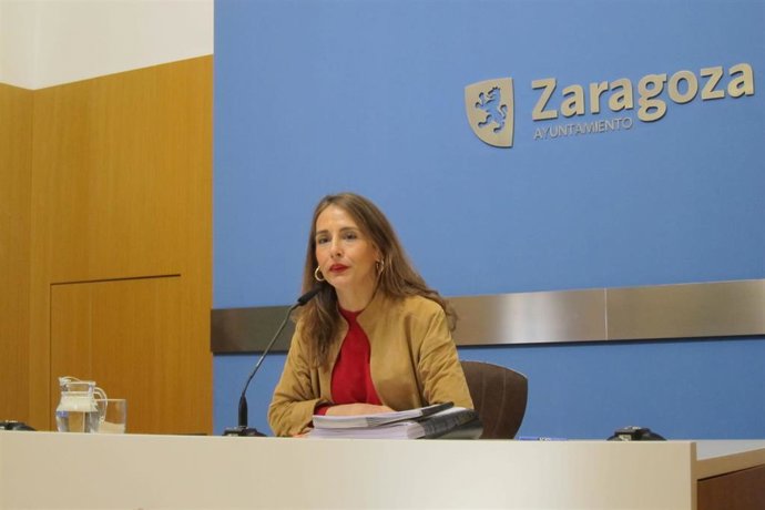 La consejera de Hacienda del Ayuntamiento de Zaragoza, María Navarro.