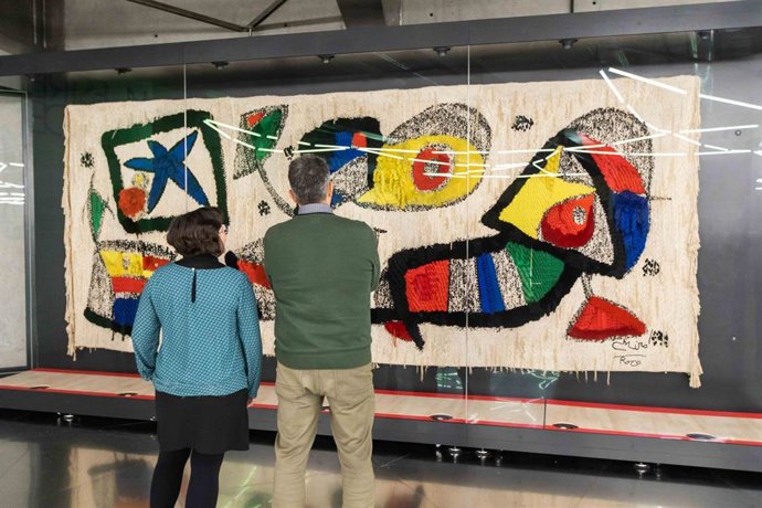 El tapiz de Miró en CaixaForum Madrid