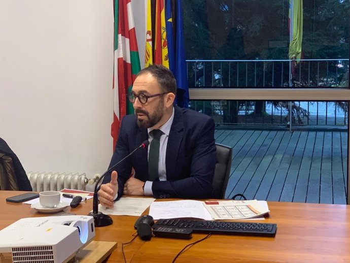 El delegado del Gobierno en Euskadi, Denis Itxaso