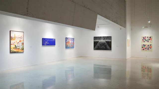 La muestra, que alberga 40 obras realizadas por María Egea desde 2010, muchas de ellas inéditas, podrá visitarse hasta el 26 de marzo.