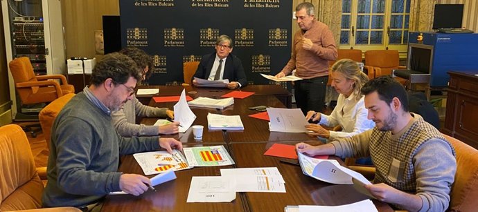 Jurado del concurso escolar 'Un Parlament para todos'.