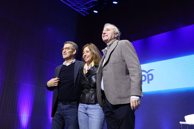 La candidata del PP a la alcaldía de Zaragoza, Natalia Chueca, interviene en el acto de presentación de candidatos autonómicos de su  formación política a las elecciones autonómicas del 28M.