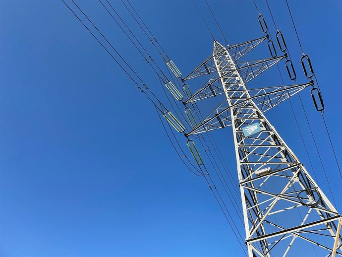 Archivo - Torre elctrica