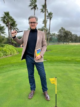 Jorge Molina presenta 'Tulio Terry', novela que retrata con un humor disparatado nuestra sociedad "cómica y surrealista"