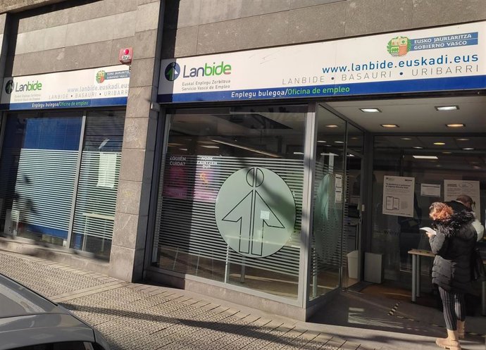 Oficina de Lanbide en Basauri (Bizkaia)