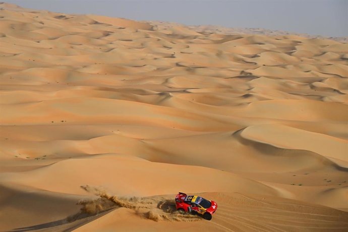 Sébastien Loeb en la decimotercera etapa del Rally Dakar