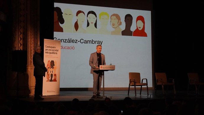 El conseller d'Educació de la Generalitat, Josep Gonzlez-Cambray, aquest dissabte