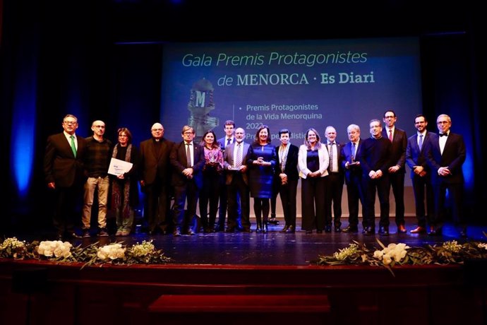 Armengol asiste a la gala de Sant Antoni del Diari de Menorca