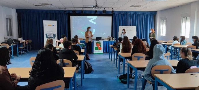 Curso del programa 'Forma Joven' del IAJ