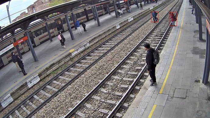 Renfe instala sistemas inteligentes de videovigilancia en 14 estaciones de Cercanías de Asturias