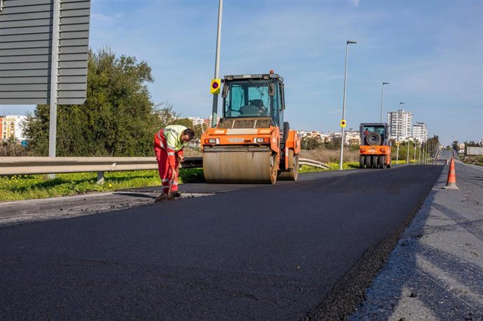 Obras de asfaltado en las calles de Huelva