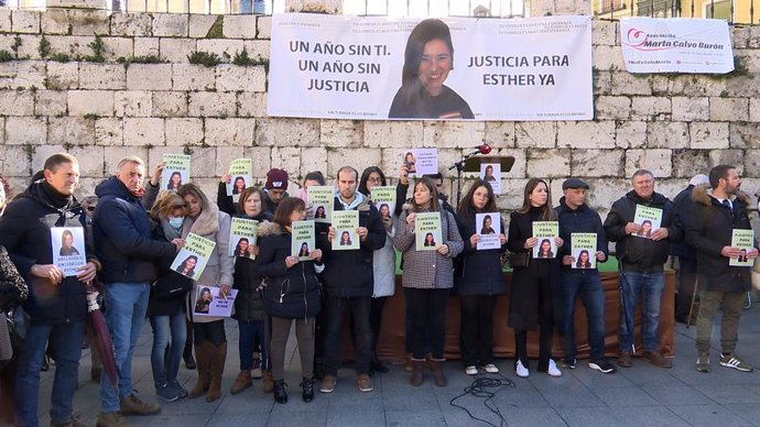 Cientos de personas piden justicia para Esther López en Valladolid un año después de su muerte