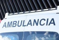 Cuatro personas resultan heridas tras la salida de vía de un turismo en Zalamea la Real (Huelva)