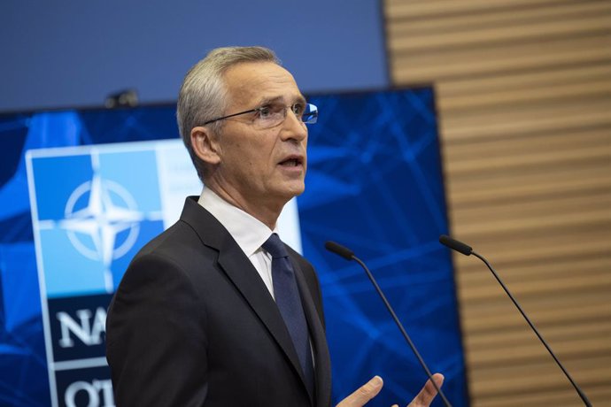 Archivo - HANDOUT - 25 November 2022, Belgium, Brussels: NATOSecretary General Jens Stoltenberg holds a press conference ahead of the NATO Foreign Ministers meetings in Bucharest on 29 and 30 November. Photo: -/NATO/dpa - ATTENTION: editorial use only 