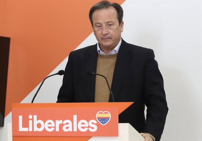 Archivo - El diputado de Cs Fernando Baselga