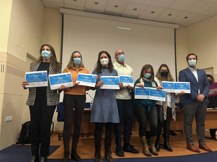 Entrega de distintivos de la Rasselh por la labor contra el tabaquismo