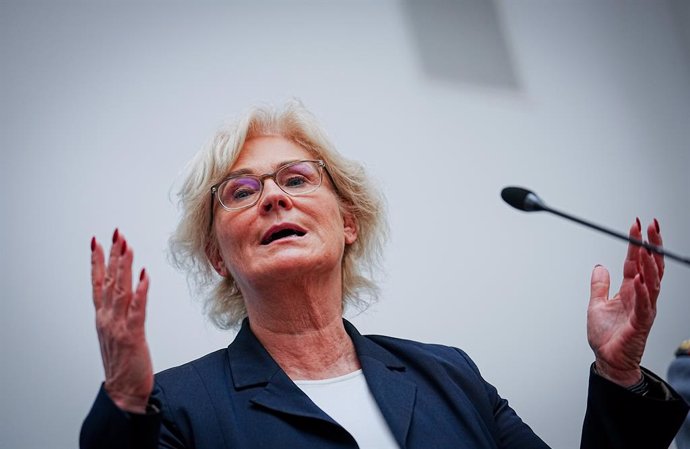 La ministra de Defensa alemana, Christine Lambrecht.