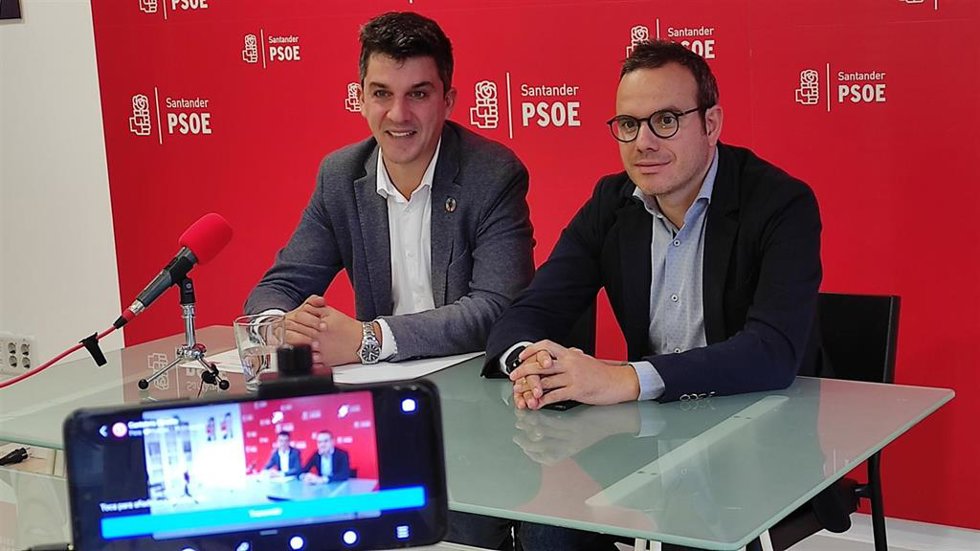 El portavoz del Grupo Socialista de Santander, Daniel Fernández