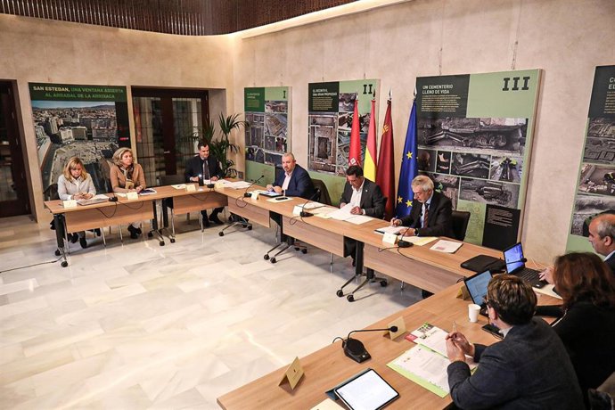 Reunión del Consejo de Administración del Centro de Distribución Logística Agroalimentaria de Murcia