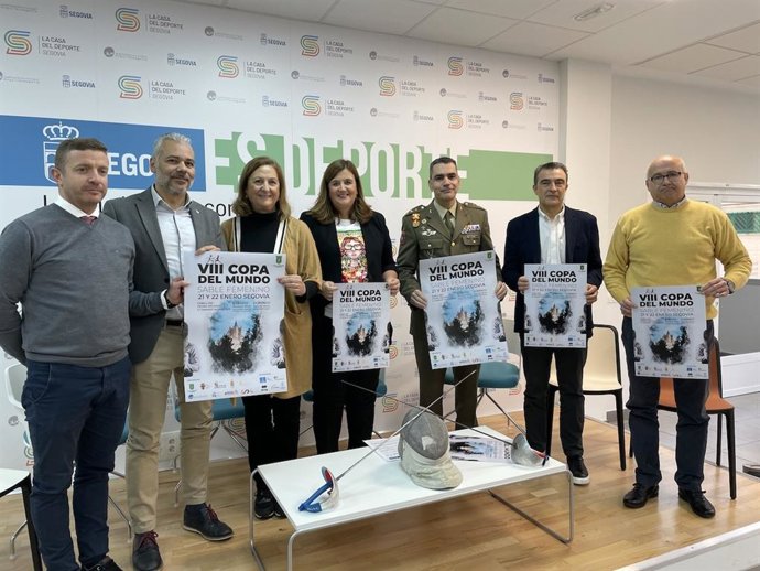 Presentación de la Copa del Mundo Ciudad de Segovia de Sable femenino.