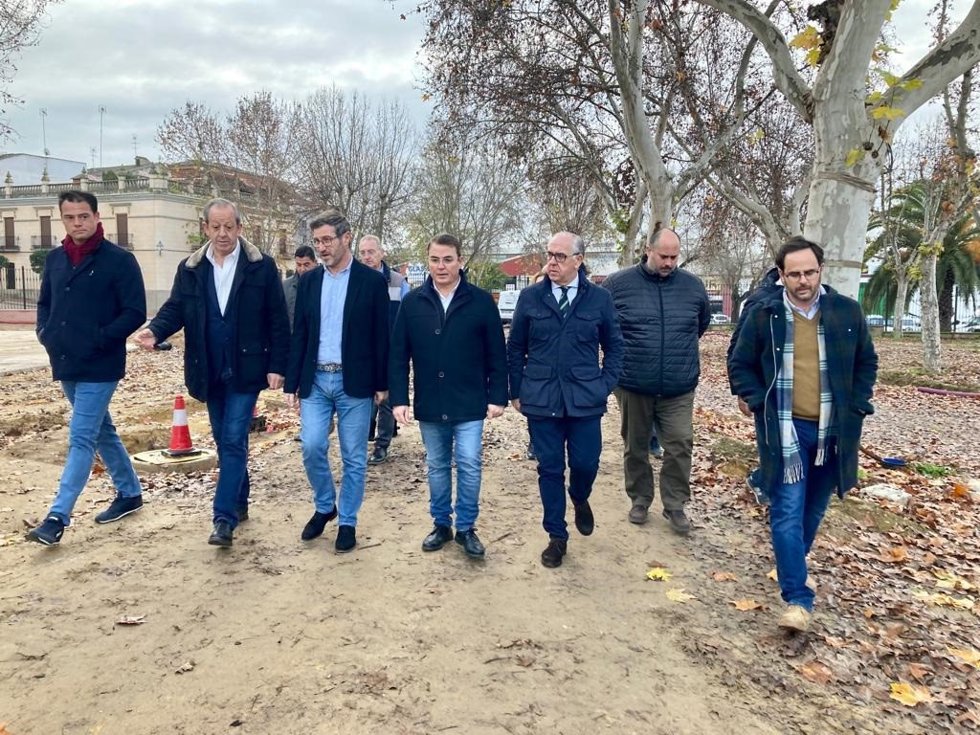 Visita a las obras en el Parque de Colón.