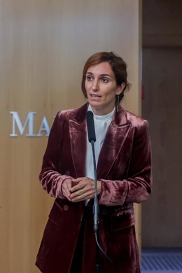 Archivo - La portavoz de Más Madrid en la Asamblea, Mónica García, interviene en rueda de prensa en una sesión plenaria en la Asamblea de Madrid 