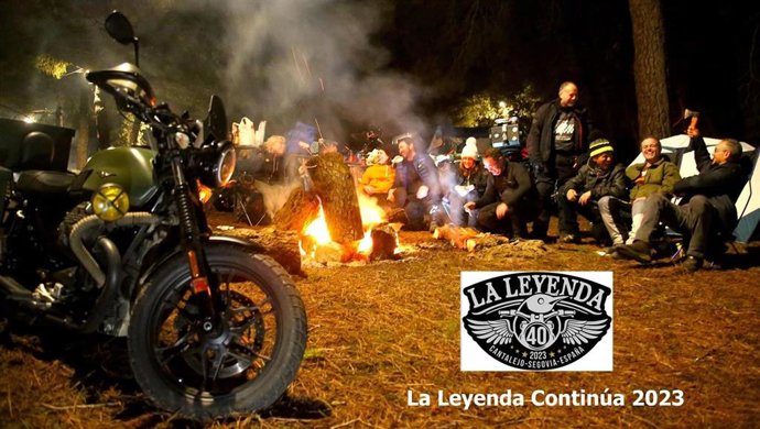 Participantes en la concentración.