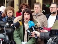 Velarde (Podemos) afirma, sobre el aborto, que PP y Vox son "los grandes enemigos de las mujeres" en España