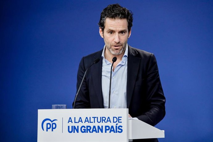 El portavoz del comité de campaña del PP, Borja Sémper, comparece en la sede del PP. En Madrid, 9 de enero de 2023.