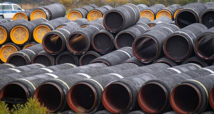 Archivo - Tuberías para el Nord Stream 2 en Lubmin, Alemania