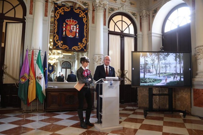 Francisco de la Torre, alcalde de Málaga, en rueda de prensa