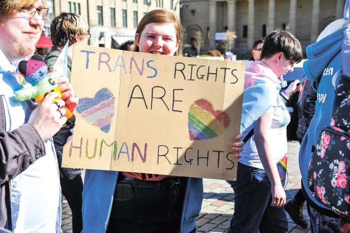 Manifestación en Escocia en defensa de los derechos de las personas trans