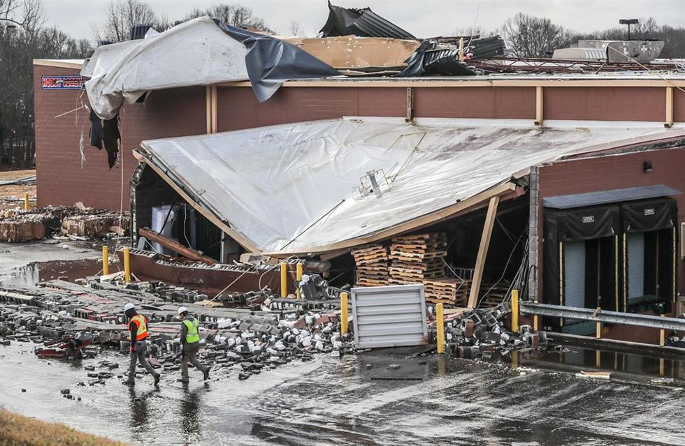 Edificios dañados tras las fuertes lluvias en Georgia