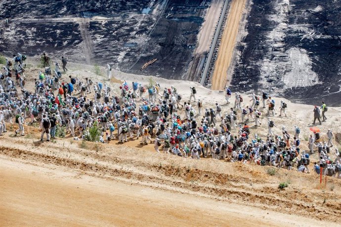 Archivo - Acción ecologista en una mina de carbón en Alemania