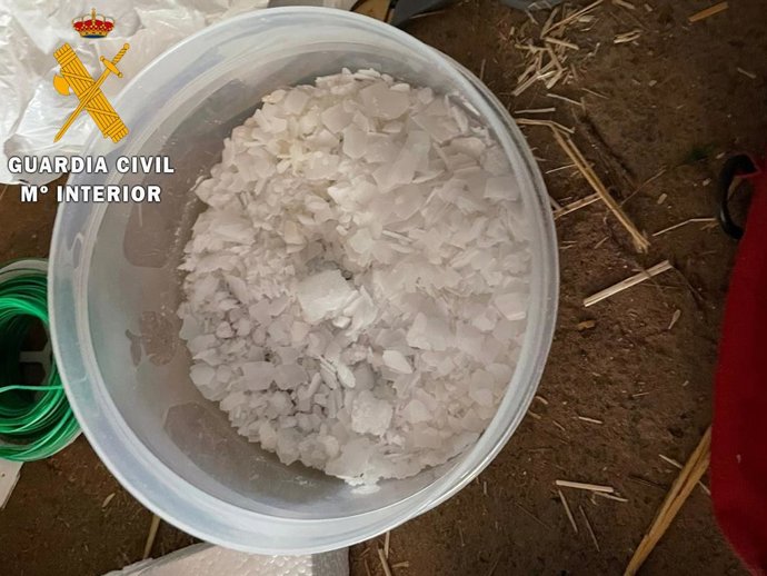 Parte de la droga incautada en la explotación ganadera salmantina