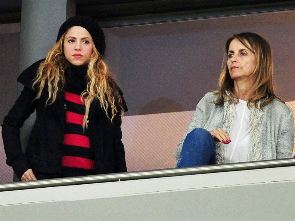 Archivo - Shakira y Montserrat Bernabeu, en una imagen de archivo